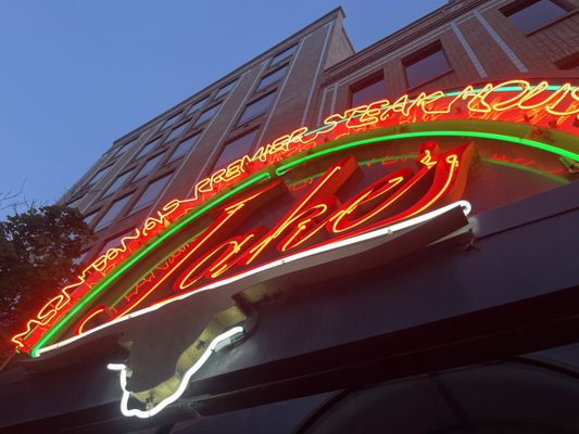 Jake's Downtown by null