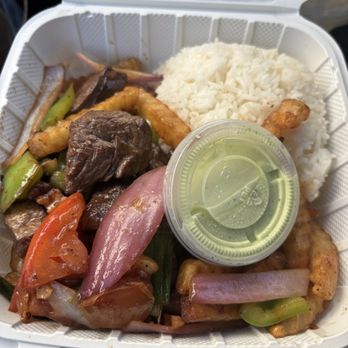 OMELI Kitchen - Lomo Saltado - Vietnamese Near Me - Fullerton, California