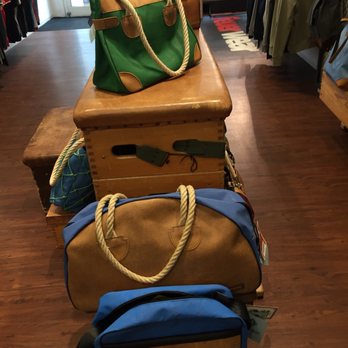 Soul Goods - Travel bags, made of recycelt materials. - Luggage Near Me - Dusseldorf, NW Soul Goods - Travel bags, made of recycelt materials. - Luggage Near Me - Dusseldorf, NW