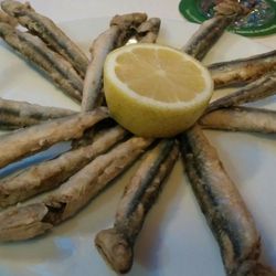 Carlos V - Frittierte Sardinen