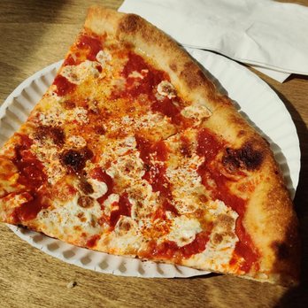 Fini Pizza - Cheese slice - Pizza Near Me - Brooklyn, New York