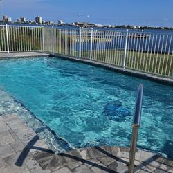 Crystal Clear Pools & Spas Of Pensacola