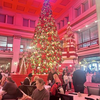 The Marshall Field's Walnut Room - Decorations of the tree was better than the food. - American Near Me - Chicago, Illinois