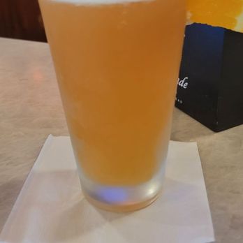 Twisted Tavern - Blue moon draft - American Near Me - Hammonton, New Jersey Twisted Tavern - Blue moon draft - American Near Me - Hammonton, New Jersey