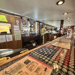 Sprucewood Inn Restaurant & Lounge - Bar Seating
