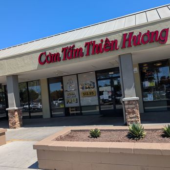Com Tam Thien Huong - Entrance - Vietnamese Near Me - San Jose, California Com Tam Thien Huong - Entrance - Vietnamese Near Me - San Jose, California