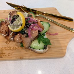 Salmon toast. You eat with your eyes first! Salmon toast. You eat with your eyes first!