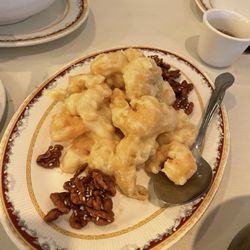 Chester's Asia Restaurant - Shrimp with Walnut