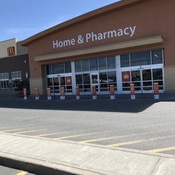 Walmart Supercentre - Store entrance