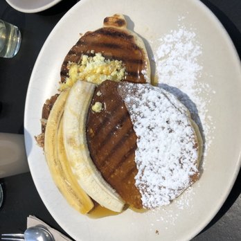 Federal Café - Pancakes - tough on the outside overall disappointing - Breakfast & Brunch Near Me - Barcelona, B