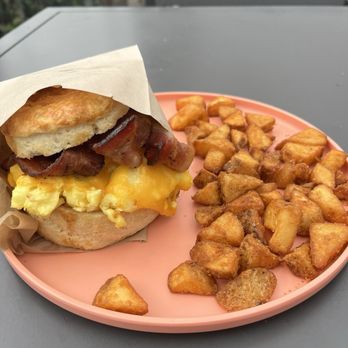 Burnt Crumbs - Bacon, Egg, Cheddar sandwich - New American Near Me - Irvine, California