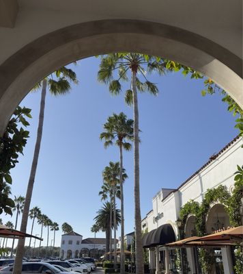 Crystal Cove Shopping Center by null