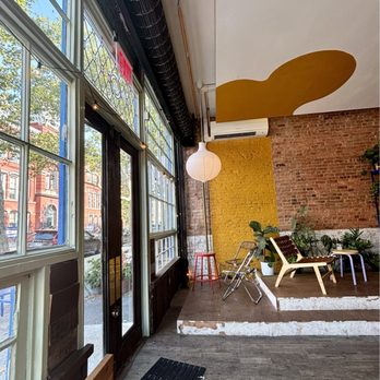 Early Yves - Cafes Near Me - Brooklyn, New York Early Yves - Cafes Near Me - Brooklyn, New York