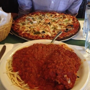 Volare - Spaghetti/lasagne and veggie pizza - Italian Near Me - San Diego, California Volare - Spaghetti/lasagne and veggie pizza - Italian Near Me - San Diego, California