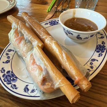 HAI HAI - Spring Rolls (Classic) - Vietnamese Near Me - Minneapolis, Minnesota