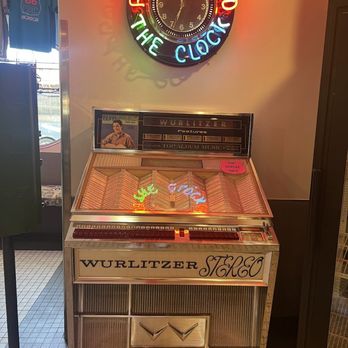 66 Diner - Diners Near Me - Albuquerque, New Mexico