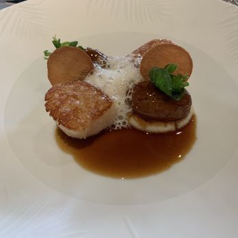 Le Gabriel - The market lunch daily entrée, scallop. - French Near Me - Paris, 75 Le Gabriel - The market lunch daily entrée, scallop. - French Near Me - Paris, 75
