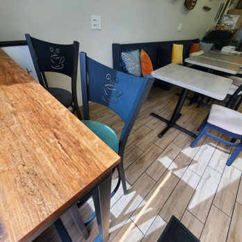 The Giving Pies - Seating - Desserts Near Me - San Jose, California