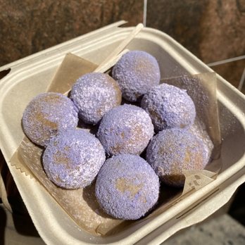 AlimamaTea - Taro munchkin - Desserts Near Me - New York, New York AlimamaTea - Taro munchkin - Desserts Near Me - New York, New York