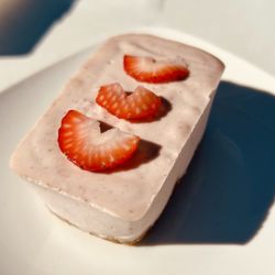 Violet - Vegan raw cheesecake