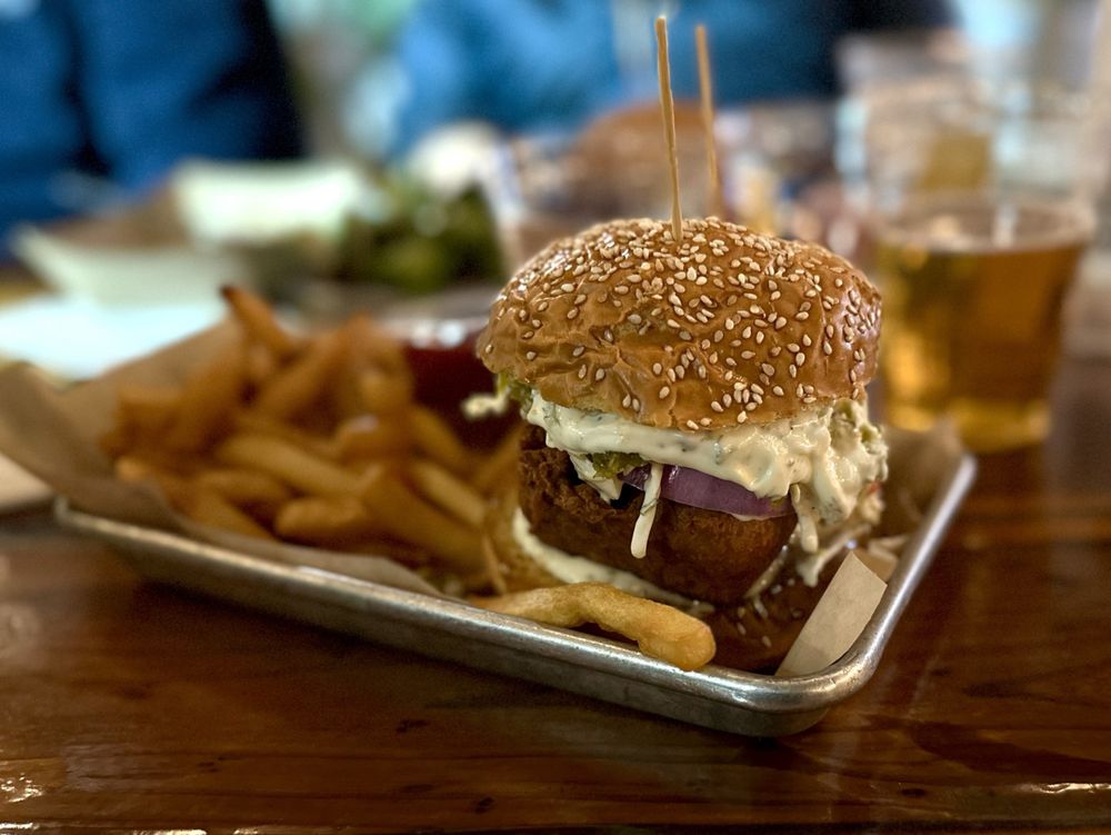 BREW KITCHEN BAR Updated August 2024 1114 Photos & 571 Reviews