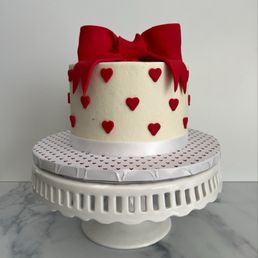 Red Velvet with cream cheese filling and buttercream frosting Red Velvet with cream cheese filling and buttercream frosting