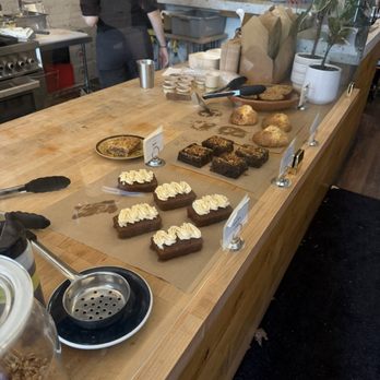 Alba - Coffee & Tea Near Me - Detroit, Michigan