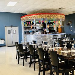Jhapali Kitchen & Bar - The bar