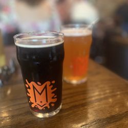 Maplewood Brewery & Distillery - Dunkel  x Hefe