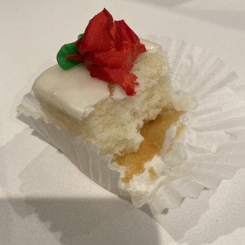 Casa Linda Bakery - Inside of White Petit Four - Bakeries Near Me - Dallas, Texas