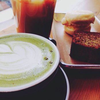 Bibble & Sip - Matcha latte, earl grey banana bread as well as a cold brew and breakfast sandwhich - Coffee & Tea Near Me - New York, New York