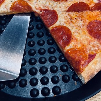 Fratelli's Pizza Kitchen - Pepperoni pizza - Pizza Near Me - Henderson, Nevada Fratelli's Pizza Kitchen - Pepperoni pizza - Pizza Near Me - Henderson, Nevada