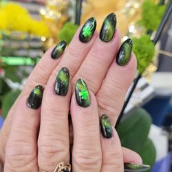 Pink Nails Bar