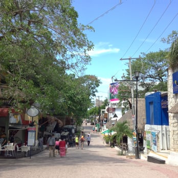 Quinta Avenida - Local Flavor Near Me - Playa del Carmen, AGU Quinta Avenida - Local Flavor Near Me - Playa del Carmen, AGU