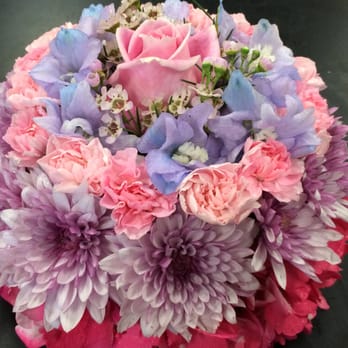 Becky's Custom Creations - Florists Near Me - Syracuse, New York