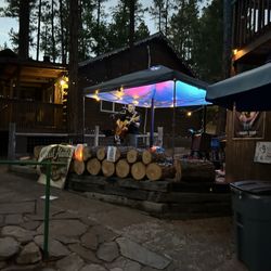 Creekside Steakhouse and Tavern