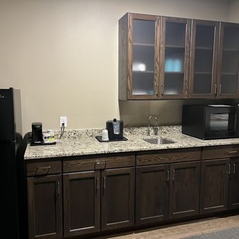 The Lodge at Mauston - Room kitchenette - Hotels Near Me - Mauston, Wisconsin The Lodge at Mauston - Room kitchenette - Hotels Near Me - Mauston, Wisconsin