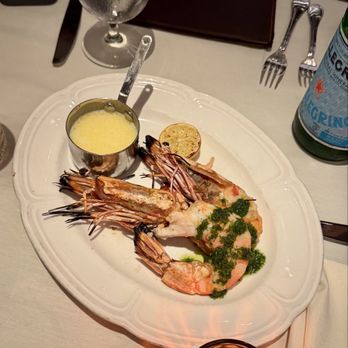 Dean's Italian Steakhouse - Sea Smoke 'Sea Spray' Blanc de Noirs, 2016, Sta. Rita Hills - Steakhouses Near Me - Charlotte, North Carolina Dean's Italian Steakhouse - Sea Smoke 'Sea Spray' Blanc de Noirs, 2016, Sta. Rita Hills - Steakhouses Near Me - Charlotte, North Carolina
