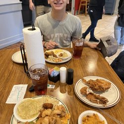 Woodstone BBQ and Seafood