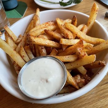 Yellowbelly - Beef Tallow Fries - New American Near Me - St. Louis, Missouri Yellowbelly - Beef Tallow Fries - New American Near Me - St. Louis, Missouri