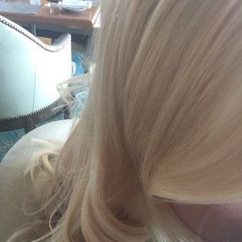 Blo Blow Dry Bar The Inicial Blow Dry Bar