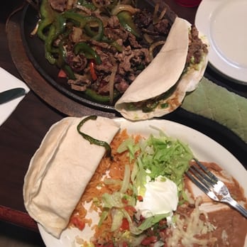 El Sombrero - Lunch special steak fajitas for $7.99 - best part of my day! Do it! - Mexican Near Me - Nashville, Tennessee El Sombrero - Lunch special steak fajitas for $7.99 - best part of my day! Do it! - Mexican Near Me - Nashville, Tennessee