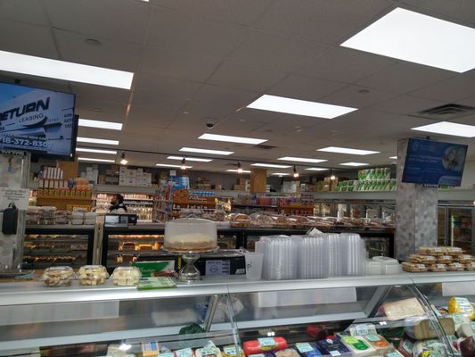 Vostochny Bazaar Supermarket by null