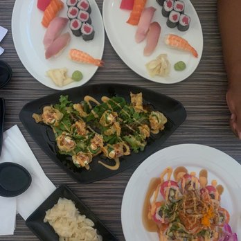 Nanami Sushi - Sushi combo x2 Jalapeño poppers Thunder roll - Sushi Bars Near Me - Hemet, California Nanami Sushi - Sushi combo x2 Jalapeño poppers Thunder roll - Sushi Bars Near Me - Hemet, California