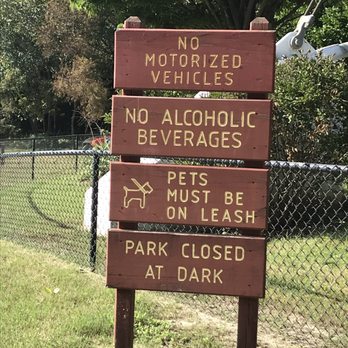 Lake Accotink Park - Rules! Lots of dogs on leashes didn't see a lot of poop so people cleaning up after their dogs! - Parks Near Me - Springfield, Virginia Lake Accotink Park - Rules! Lots of dogs on leashes didn't see a lot of poop so people cleaning up after their dogs! - Parks Near Me - Springfield, Virginia