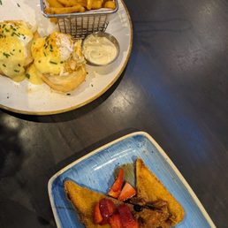 Maryland Crab Cake Benedict