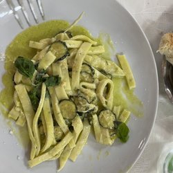 Il Capanno - Spaghetti with zucchini