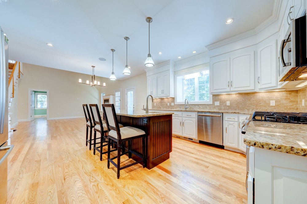 MJ AGOSTINI REMAX RIGHT CHOICE Updated September 2024 1195