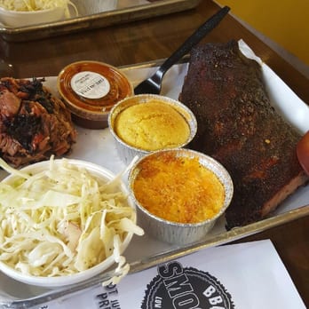 Smoque BBQ - Everything on here is the best your gonna get. St. Louis ribs, Mac and cheese, shredded brisket and corn bread - Barbeque Near Me - Chicago, Illinois Smoque BBQ - Everything on here is the best your gonna get. St. Louis ribs, Mac and cheese, shredded brisket and corn bread - Barbeque Near Me - Chicago, Illinois