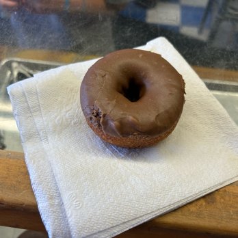 Madsen Donuts - Donuts Near Me - Geneva, Ohio